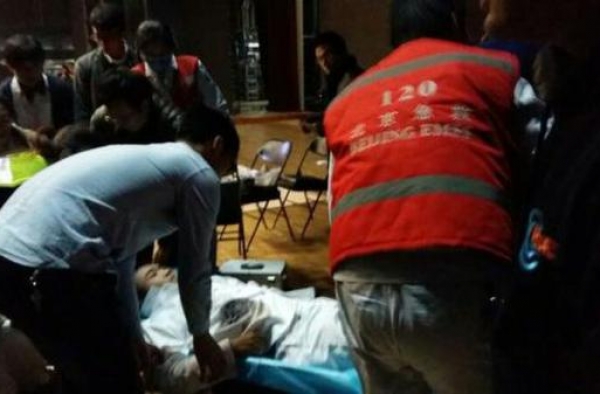 北航舞台坍塌致多人受伤 校方及时回应引关注