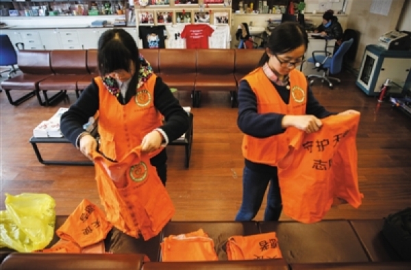 惊吓！青年学生染艾滋调查 八成是男同性恋
