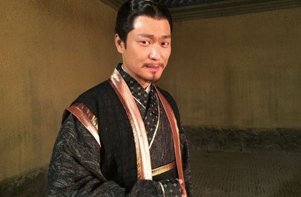 芈戎的扮演者是谁?李泓良《芈月传》演技出色获赞