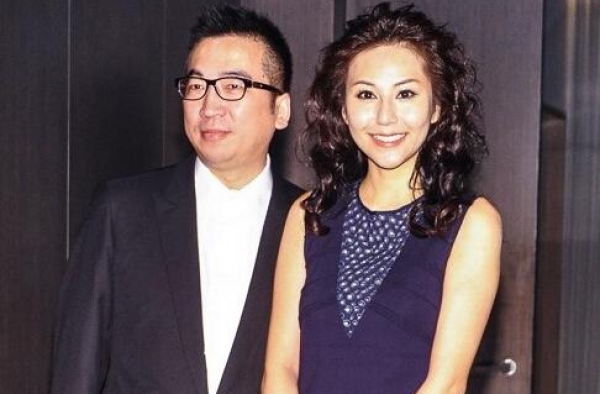 名模洪晓蕾婚姻如同连续剧 密友：离婚只是时间问题