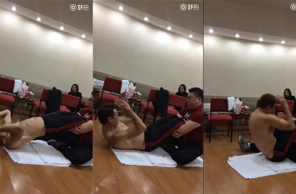 rain的90度垂直魔鬼训练法 练出你的猛男身材