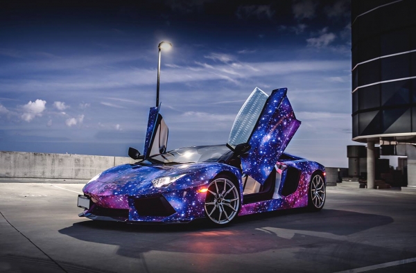 兰博基尼Aventador LP 700-4 Roadster梦幻改装图赏