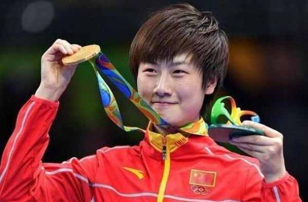 丁宁成闭幕式旗手 被选中很意外反复问是真的吗