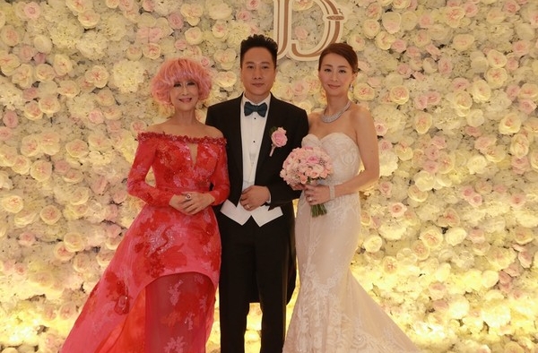 曝女婿出轨女儿遭骗婚 陈曼娜澄清否认：百分百信任