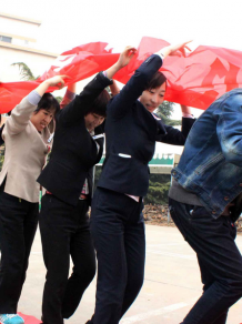 创意三八节活动方案设计 女人节就是要这样欢度