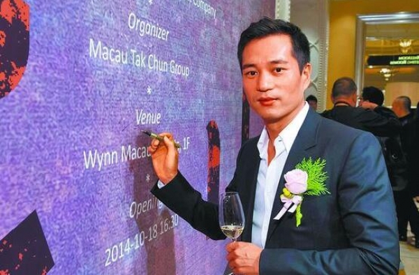 陈荣炼有老婆是真的吗? 陈荣炼到底结过几次婚?