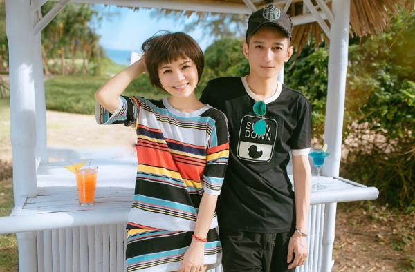 李维嘉公布恋情 女友王小牙刚离婚是真的吗