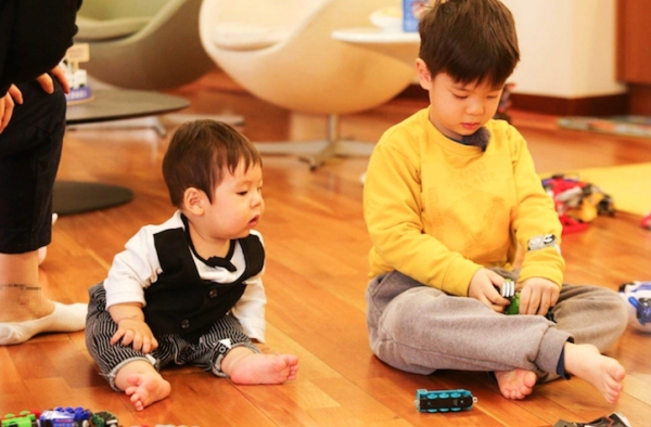 妈超3曝光嗯哼妹妹真容？嗯哼妹妹简直就是复制粘贴的