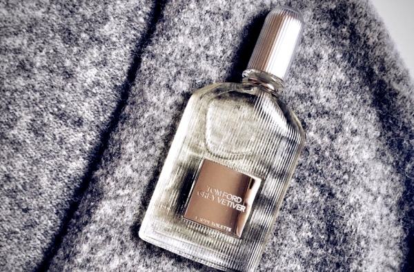 春夏季斩女香 强推TOM FORD灰色香根草