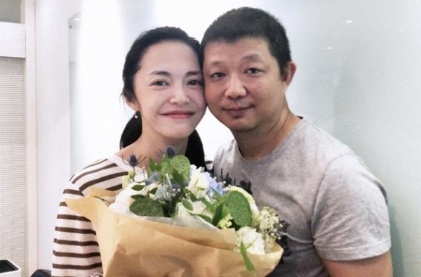 姚晨老公与短发美女相处甚欢？姚晨霸气回应：不要逗我！