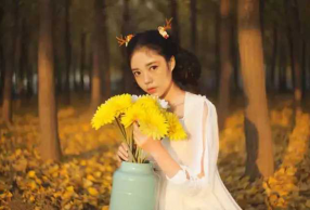 ӰС ĳΨƬ
