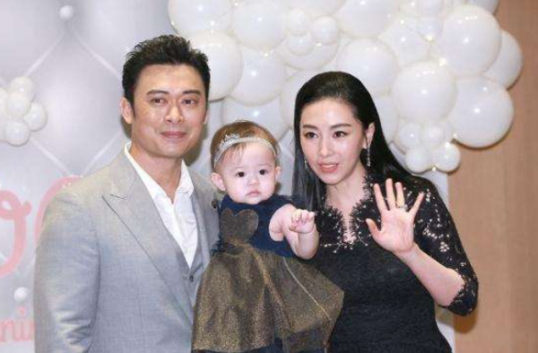 樊少皇让女儿习武？原因曝光妻子贾晓晨的回答亮了！