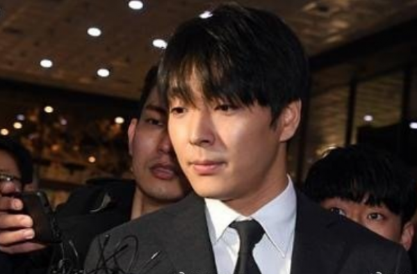 崔钟勋承认交情 胜利否认性交易 胜利案件最新进展