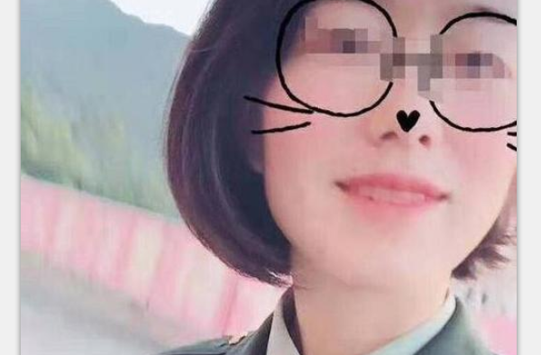男子持刀砸门被90后女孩反杀 事件责任让网友争议不断