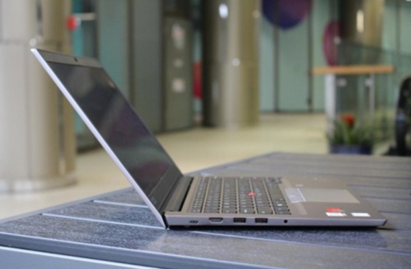 笔记本电脑排行 Thinkpad s3锋芒外观配置不会让你失望