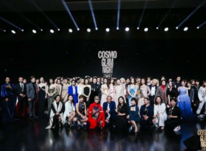 COSMO合照放大后 事实证明即便明星也hold不住集体照