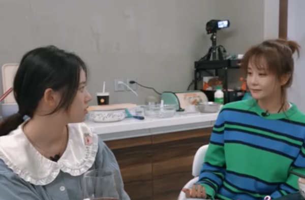 海陆前男友控制欲好强 不能有人际关系 网友：于小彤？