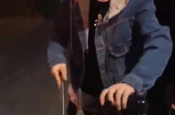 王思聪落魄了？被曝现身上海街头炒饭，被赞手法娴熟