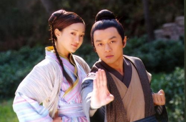她才是“黄蓉”的不二人选，看到定妆照后，周迅都黯淡无光